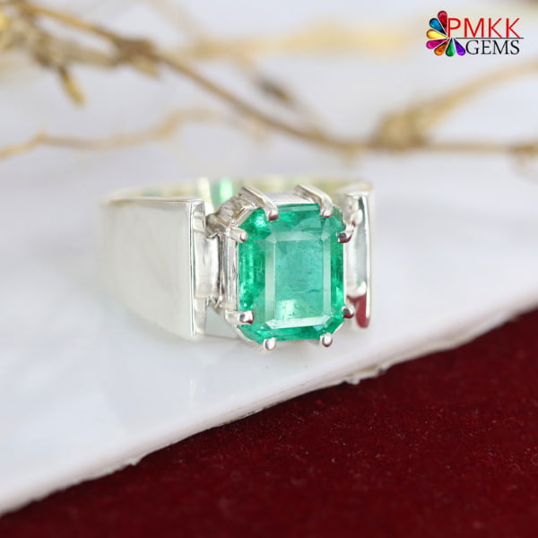 Silver Emerald Ring – MindfulSouls