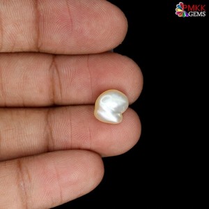 Keshi Pearl 4.10  Carat